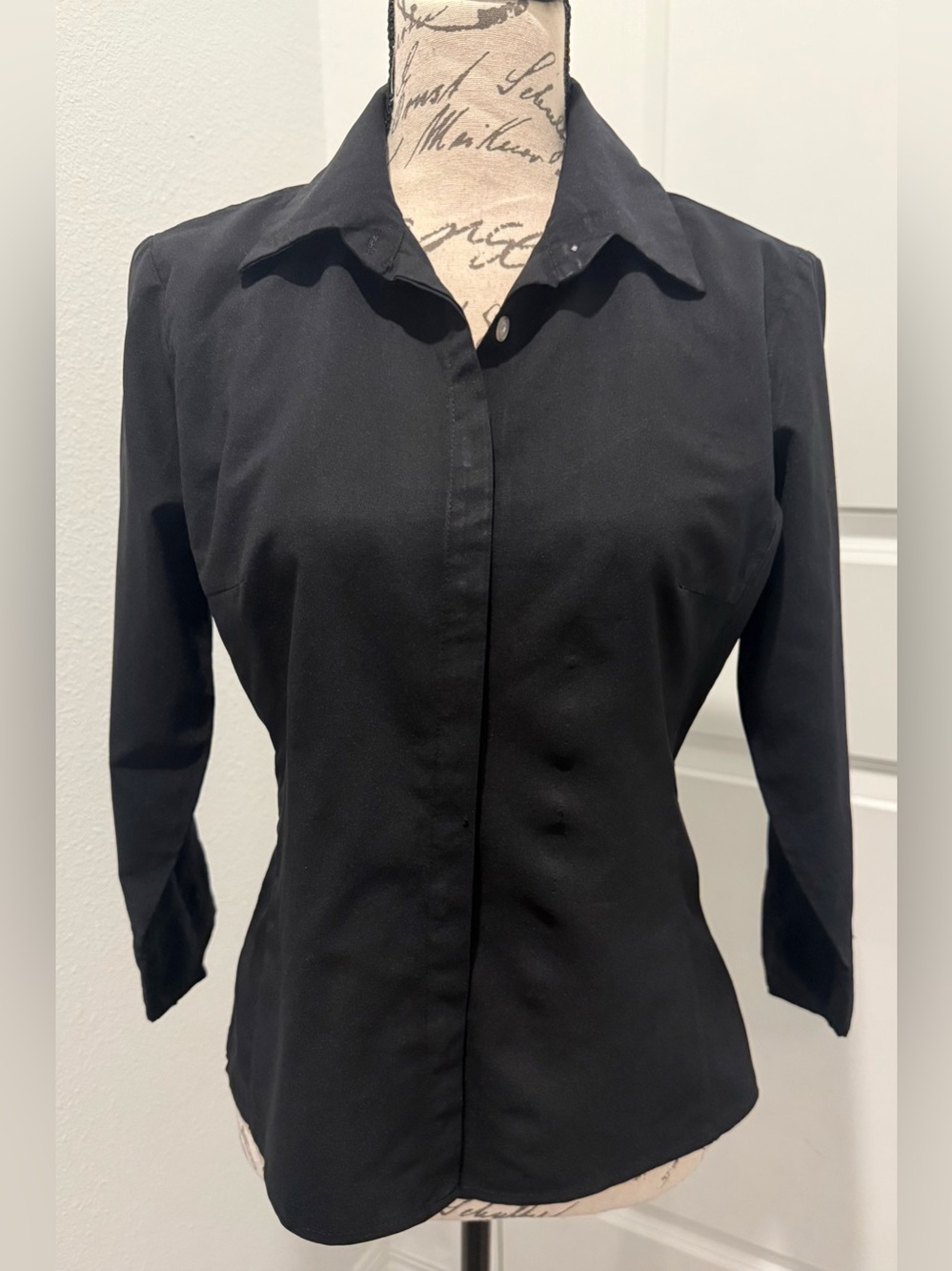 Vintage Fenomenon Classic Collar Tailored Button-Front Shirt w/Split 3/4 Sleeve